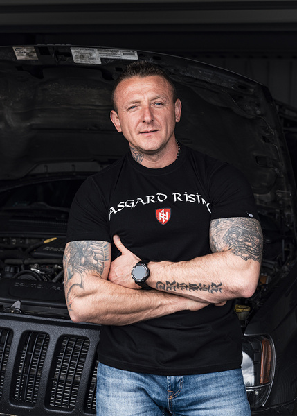 Koszulka T-shirt Dobermans Aggressive "Asgard Rising TS336" - czerwony