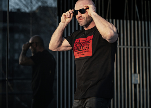 T-shirt Dobermans Aggressive &quot;RUBBER LOGO RED&quot; TS365A - black