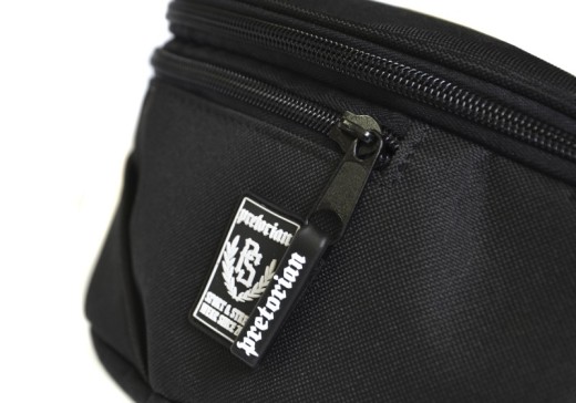 Nerka saszetka Pretorian "Sport & Street"