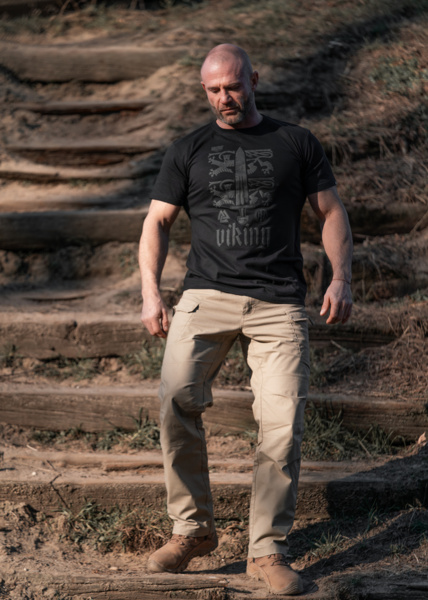 T-shirt Dobermans Aggressive &quot;VIKING LION&quot; TS371A - black