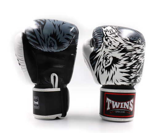 TWINS SPECIAL FBGVL3-50 black/white "K" BOXING GLOVES