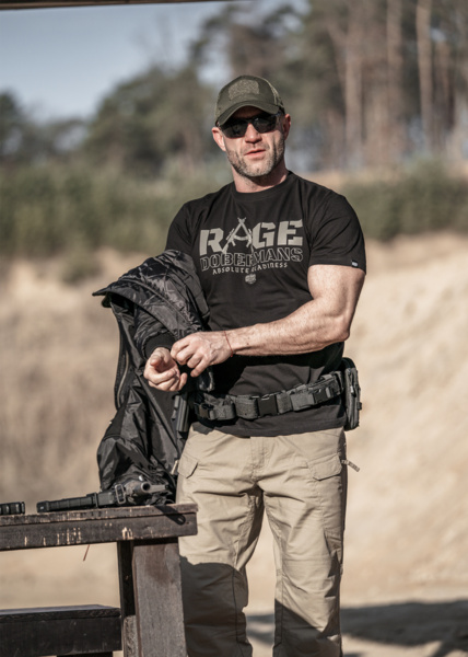 Bluza z kapturem Dobermans Aggressive "RAGE BK358A" - czarna