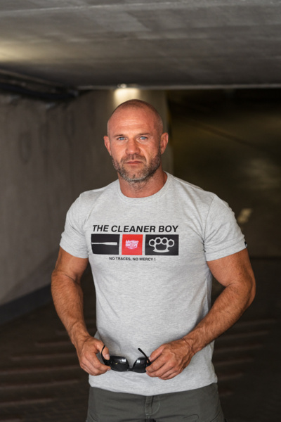 Dobermans Aggressive "CLEANER BOY" TS396 T-shirt - navy blue