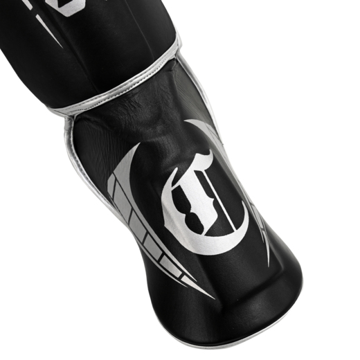 Ochraniacze na goleń i stopę skórzane Cohortes "Aculeo Armis" black/silver