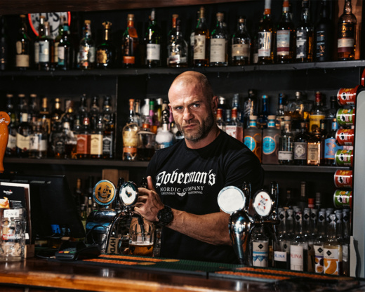 Koszulka T-shirt Dobermans Aggressive "Gothic TS326" - brązowy