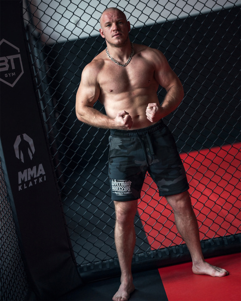 Spodenki bawełniane Doberman’s Aggressive ''Small Logo'' SP316M - moro