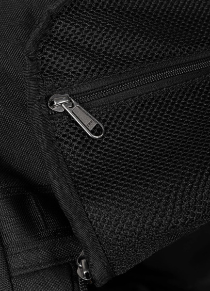 PIT BULL "HORNET" sports bag - black