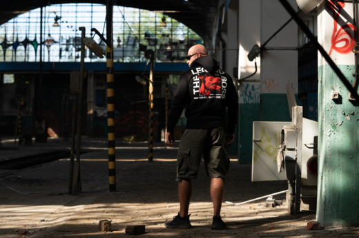 Longsleeve Dobermans Aggressive "THE LEGEND BOSS" LS382 - granatowy