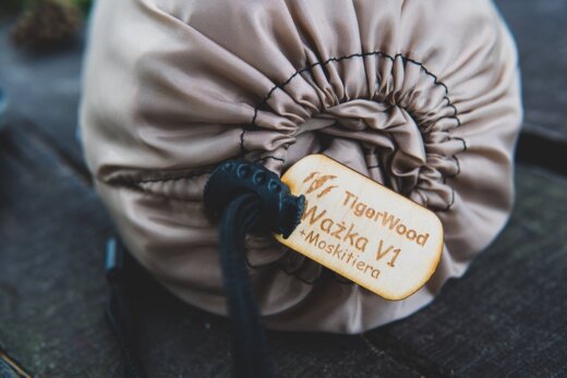 Hamak TIGERWOOD Lekki Ważka V1 – z Moskitierą - pustynny