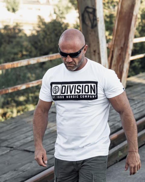 Dobermans Aggressive &quot;DIVISION PATCH&quot; TS392 T-shirt - red