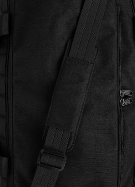 PIT BULL "HORNET" sports bag - black