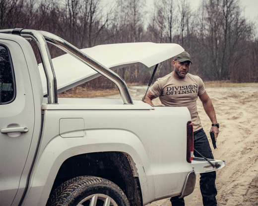 Koszulka T-shirt Dobermans Aggressive "Offensive Division TS325K" - khaki