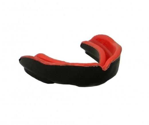Ochraniacz na zęby szczęke pojedynczy Masters OZ GEL - czarno-czerwone