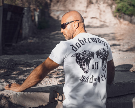 Koszulka T-shirt Dobermans Aggressive "MAD AS HELL" TS383 - czarna