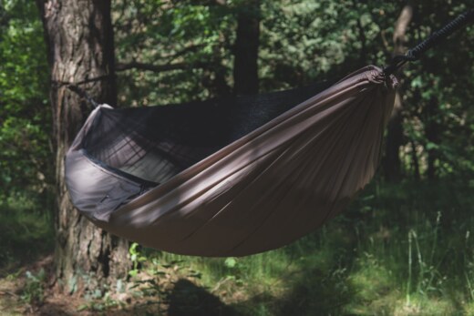 Hamak TIGERWOOD Lekki Ważka V2 – z Moskitierą - pustynny