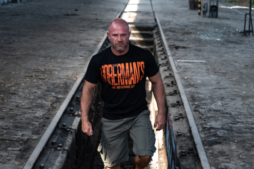 Dobermans Aggressive &quot;BROTHERHOOD CODE&quot; TS388 T-shirt - white