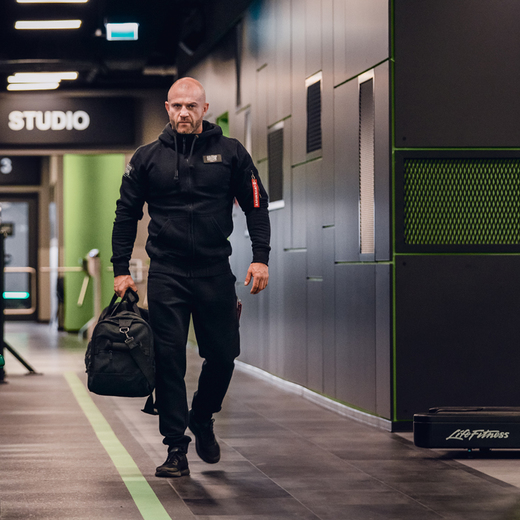 Bluza z kapturem rozpinana Dobermans Aggressive "Effort Performance  BZK261" - czarna