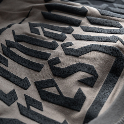 Bluza z kapturem rozpinana Dobermans Aggressive "SWELLING LOGO" BZ351A - czarna