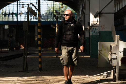 Koszulka T-shirt Dobermans Aggressive "THE LEGEND BOSS" TS382 - biała