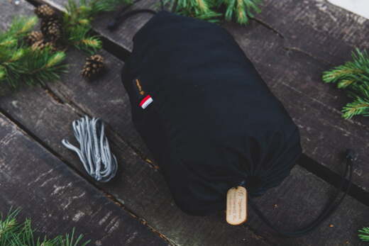 Hamak TIGERWOOD Obozowy Niedźwiedź XL z Moskitierą Black