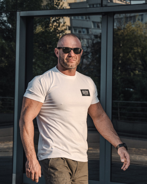 Koszulka T-shirt Dobermans Aggressive "PATCH" TS350 - biała