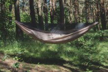 Hamak TIGERWOOD Lekki Ważka V1 – z Moskitierą - pustynny