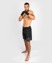  Venum LIGHT 4.0 FIGHTERSHORTS training shorts Black/Black