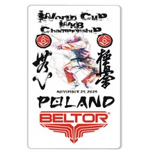 BELTOR KARATE MAGNES / KARATE MAGNET "BELTOR RED RECTANGLE WORLD CUP WKB 2025" 55x90mm  B4014